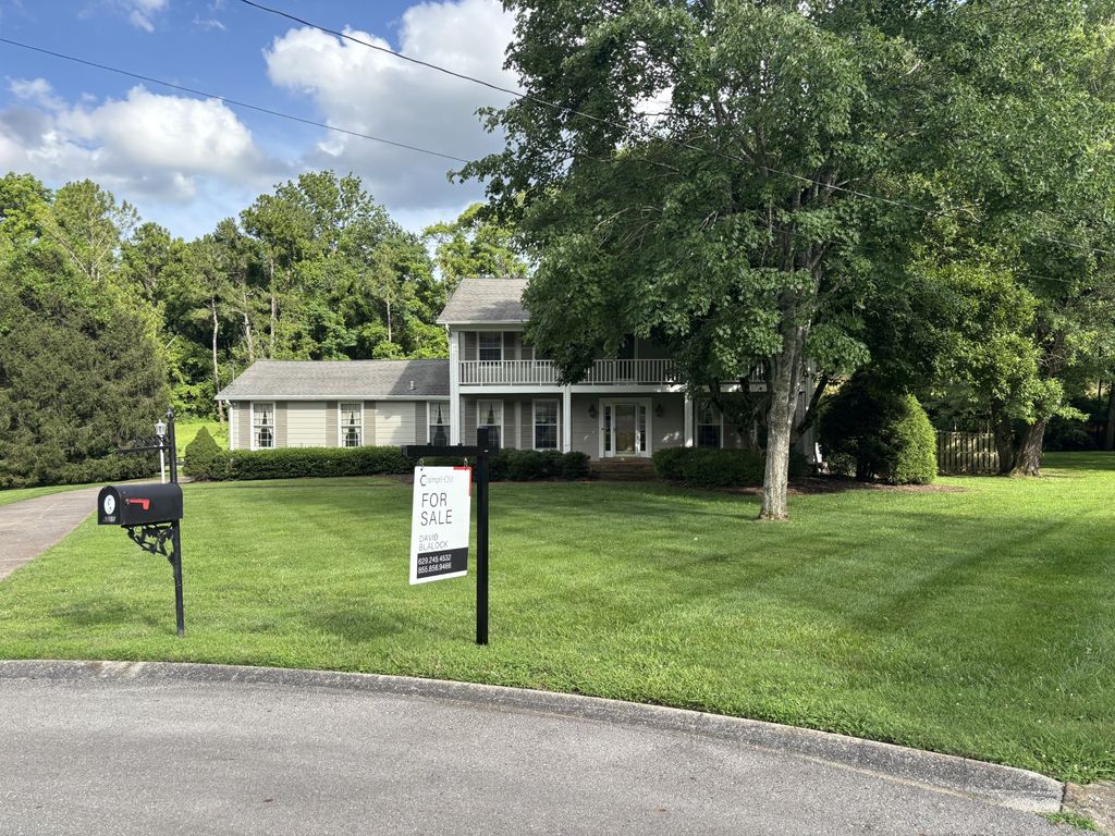 8205 Sherwood Green Ct, Brentwood, TN 37027