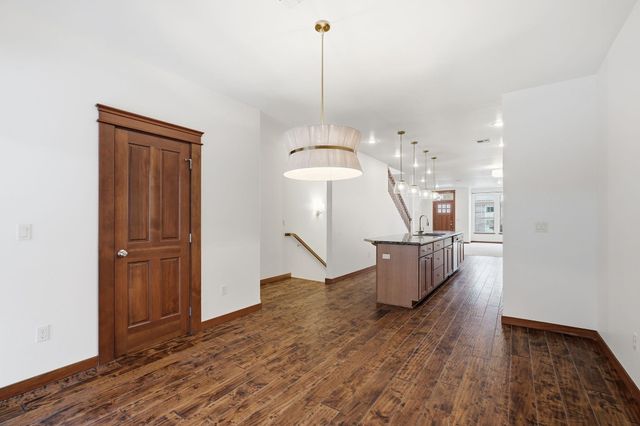 416 S Hemlock St, Spokane, WA 99201