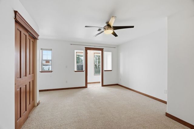 416 S Hemlock St, Spokane, WA 99201