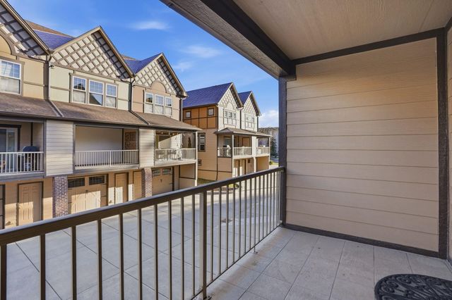 416 S Hemlock St, Spokane, WA 99201