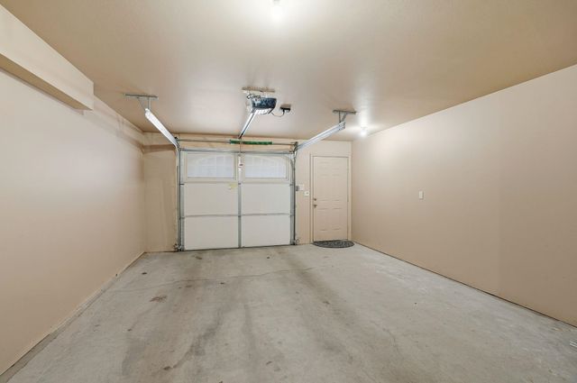 416 S Hemlock St, Spokane, WA 99201