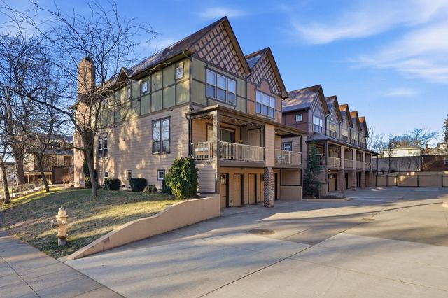 416 S Hemlock St, Spokane, WA 99201