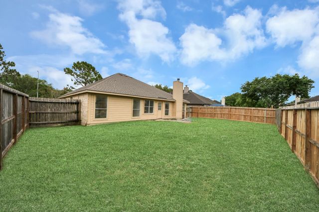 2810 Huntington Way, Pearland, TX 77584