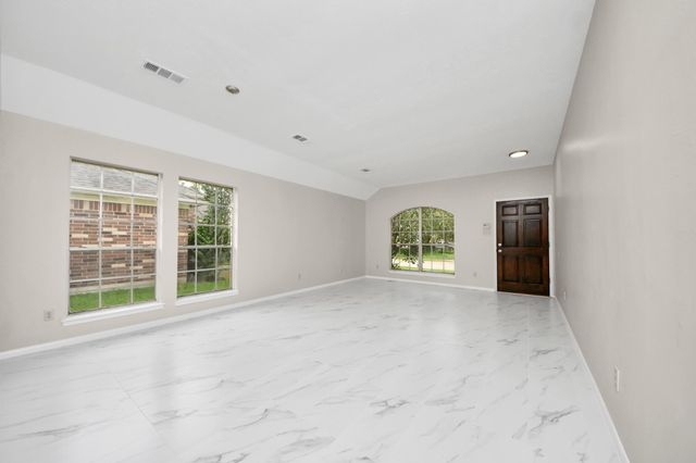 2810 Huntington Way, Pearland, TX 77584