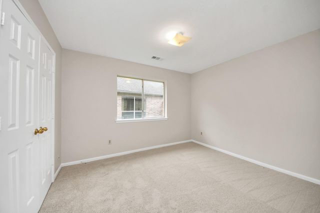 2810 Huntington Way, Pearland, TX 77584