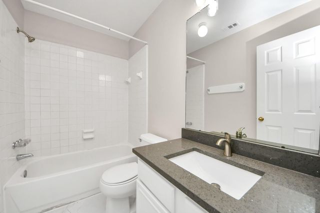 2810 Huntington Way, Pearland, TX 77584