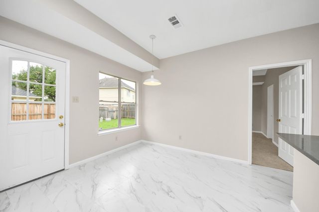 2810 Huntington Way, Pearland, TX 77584