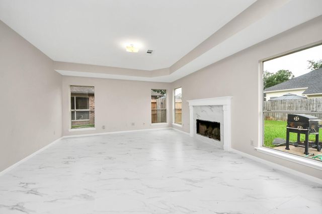 2810 Huntington Way, Pearland, TX 77584