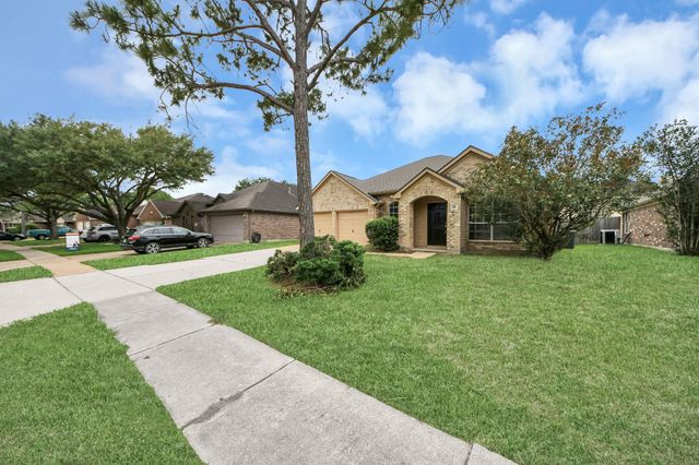 2810 Huntington Way, Pearland, TX 77584