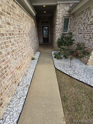 845 Hedgefield Way, Prattville, AL 36066