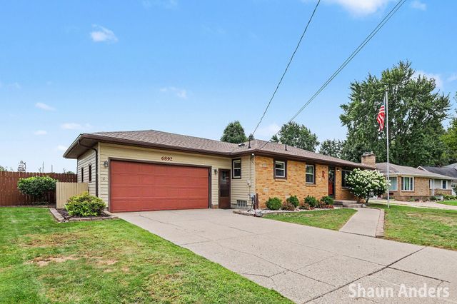 6892 Quincy Drive SW, Grand Rapids, MI 49548