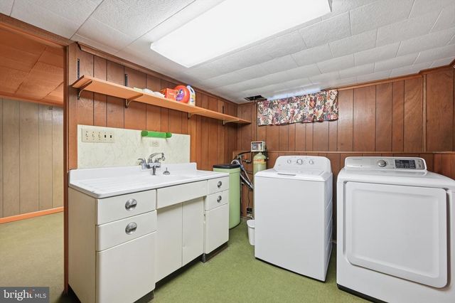 535 S 6TH ST, Denver, PA 17517