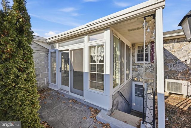 535 S 6TH ST, Denver, PA 17517