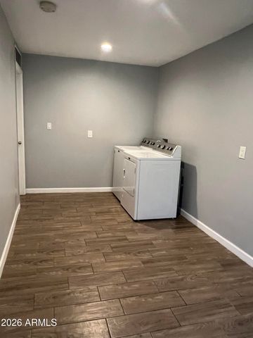 1115 E Whitton Avenue, Phoenix, AZ 85014
