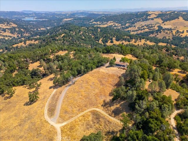 5990 Sunny Glen Lane, Paso Robles, CA 93446