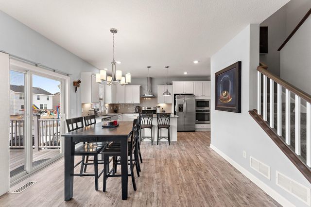 5663 Fair Haven Trail, Woodbury, MN 55129