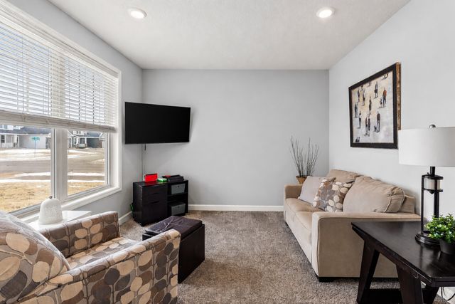 5663 Fair Haven Trail, Woodbury, MN 55129