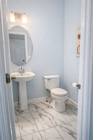 5663 Fair Haven Trail, Woodbury, MN 55129