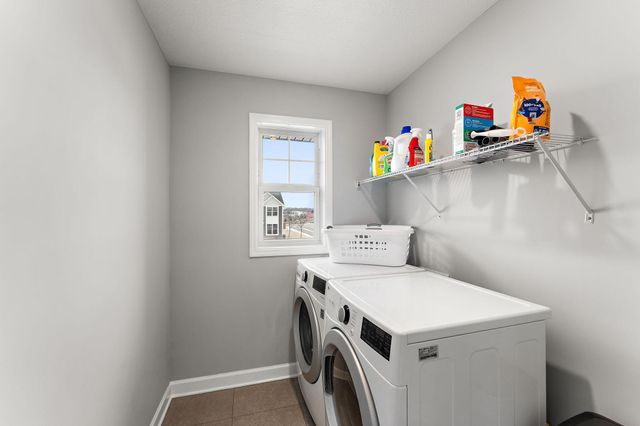 5663 Fair Haven Trail, Woodbury, MN 55129