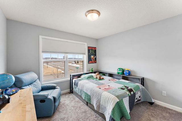 5663 Fair Haven Trail, Woodbury, MN 55129