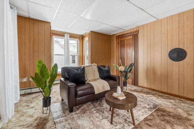 372 Orange Street, Manchester, NH 03104