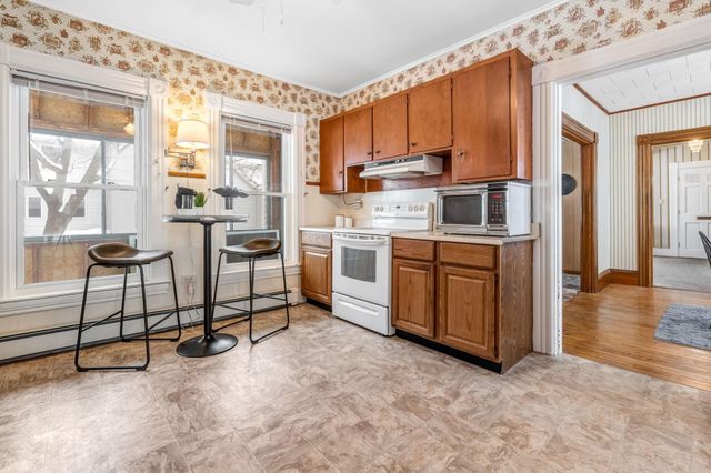 372 Orange Street, Manchester, NH 03104