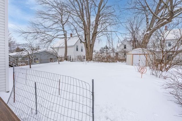 372 Orange Street, Manchester, NH 03104