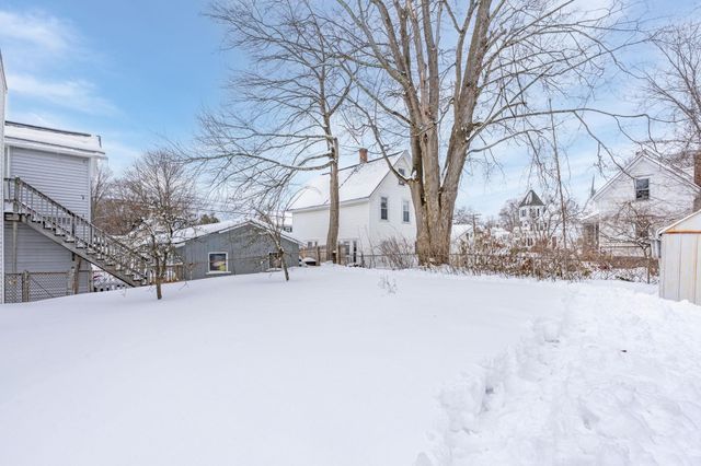 372 Orange Street, Manchester, NH 03104