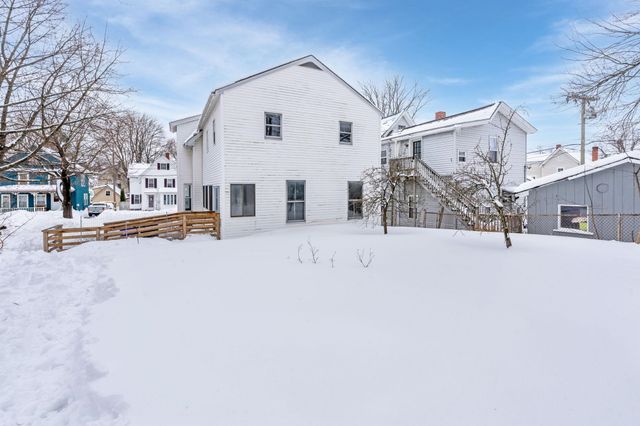 372 Orange Street, Manchester, NH 03104