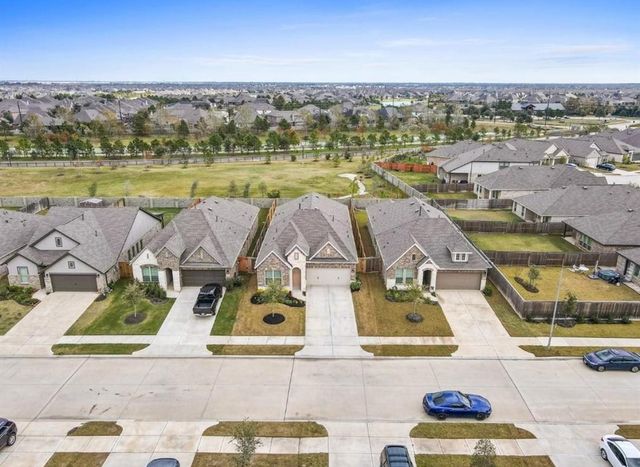 2427 Rosemary Sage Drive, Fulshear, TX 77423