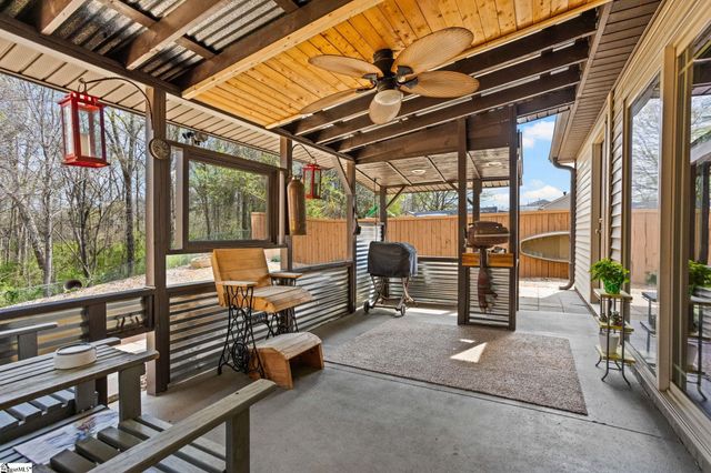 219 Finley Hill Court, Simpsonville, SC 29681