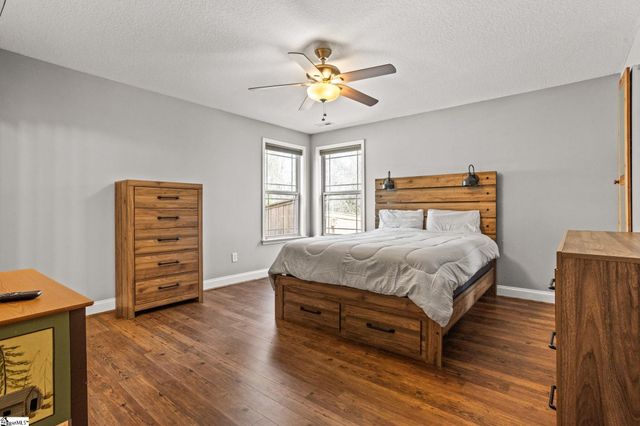 219 Finley Hill Court, Simpsonville, SC 29681