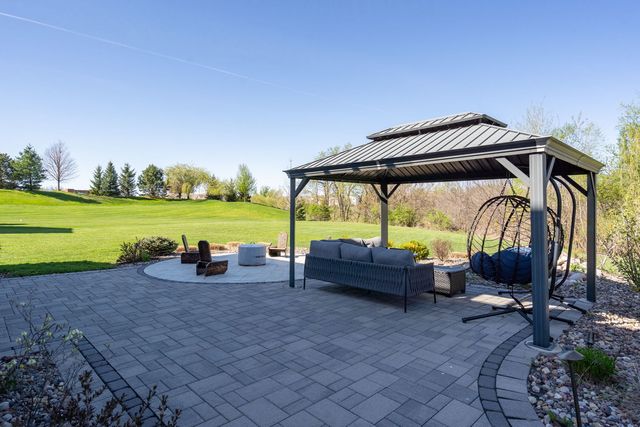 4249 TRANQUILITY Court, Bettendorf, IA 52722