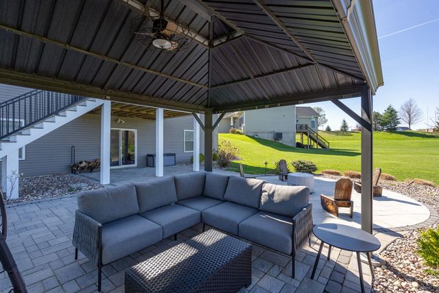 4249 TRANQUILITY Court, Bettendorf, IA 52722