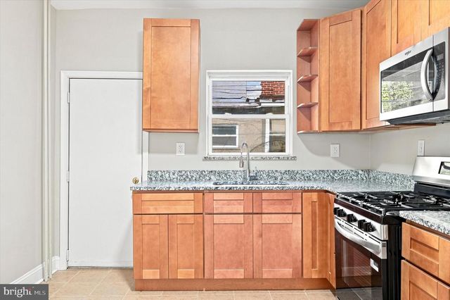 130 N SICKELS ST, Philadelphia, PA 19139