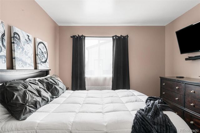 17020 E Easter Avenue, Foxfield, CO 80016
