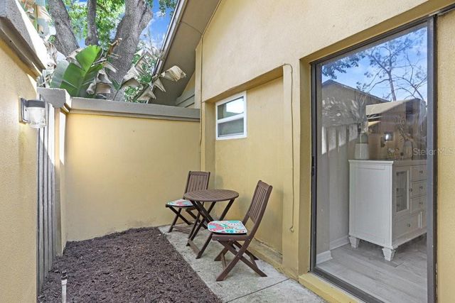 504 TRIPLE CROWN COURT, Seffner, FL 33584