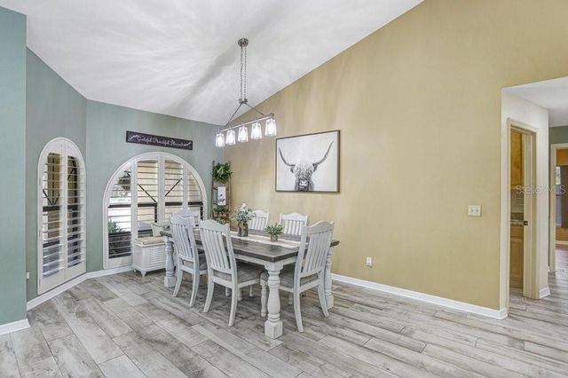 504 TRIPLE CROWN COURT, Seffner, FL 33584