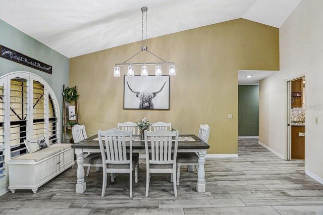 504 TRIPLE CROWN COURT, Seffner, FL 33584