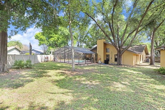 504 TRIPLE CROWN COURT, Seffner, FL 33584