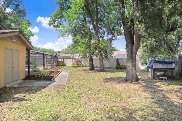 504 TRIPLE CROWN COURT, Seffner, FL 33584