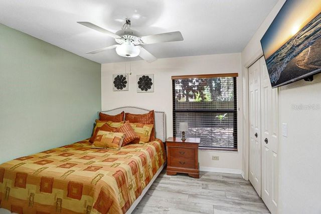 504 TRIPLE CROWN COURT, Seffner, FL 33584