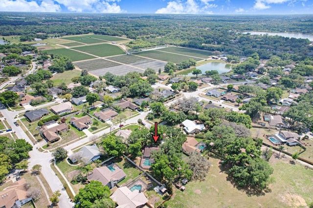 504 TRIPLE CROWN COURT, Seffner, FL 33584