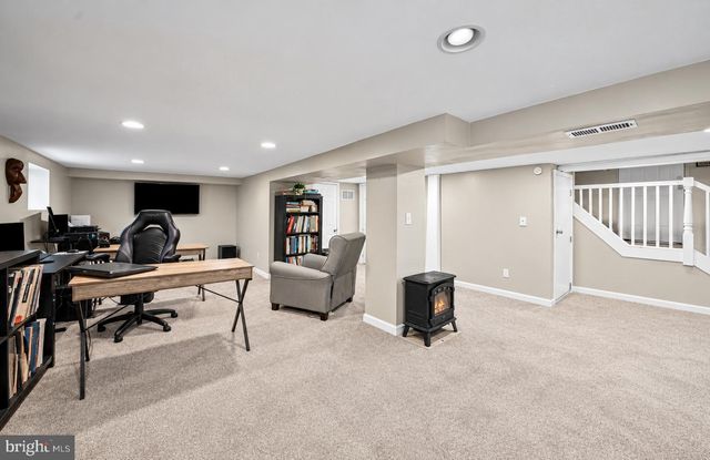 3020 NORTHWAY DR, Baltimore, MD 21234