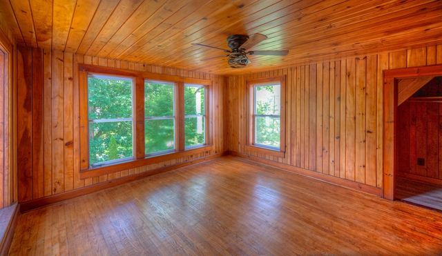 849 Valley River Avenue, Murphy, NC 28906