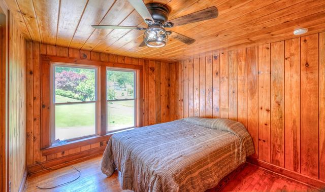 849 Valley River Avenue, Murphy, NC 28906