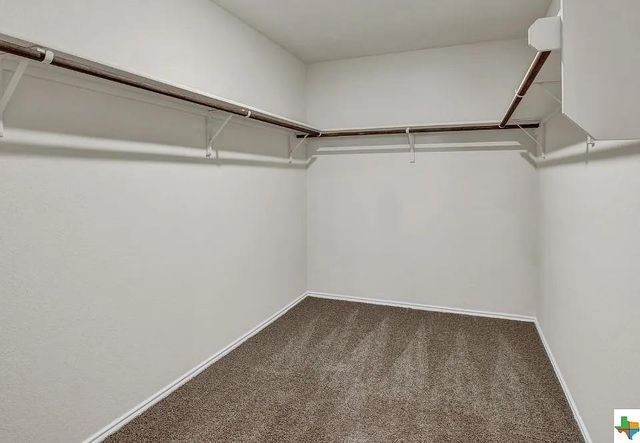 1302 Camden LN, Lockhart, TX 78644