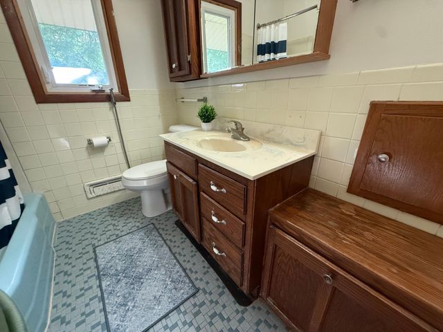 10441 Arrowhead Street NW, Coon Rapids, MN 55433