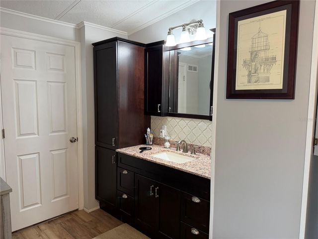 111 WINTERBERRY AVENUE, Wildwood, FL 34785