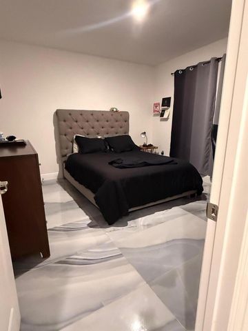 878 SW Haas Avenue, Port St Lucie, FL 34953